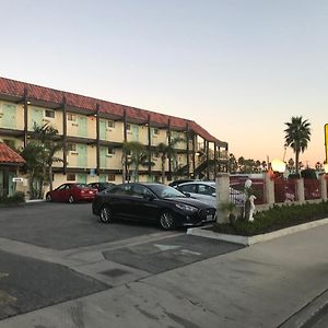 777 Motor Inn